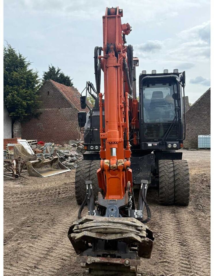 2023 Hitachi ZX155W-7 wheel excavator, front view 2023 Hitachi ZX155W-7 wheel excavator, front view