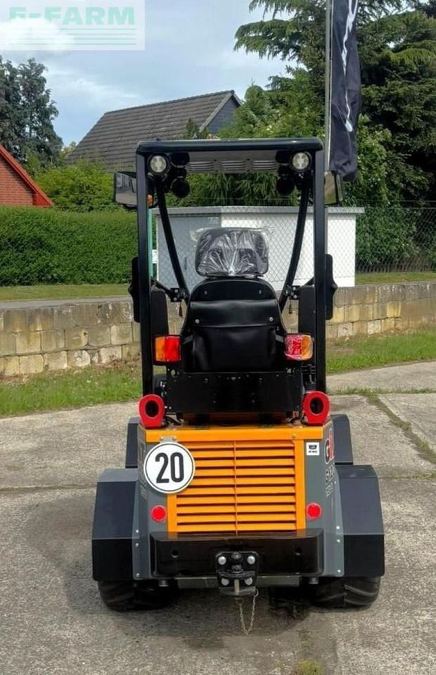 2023 Giant G1200 Mini Excavator 2023 Giant G1200 Mini Excavator