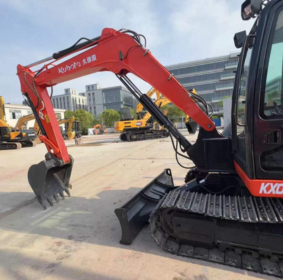 2022 Kubota KX080-4 crawler excavator side view 2022 Kubota KX080-4 crawler excavator side view