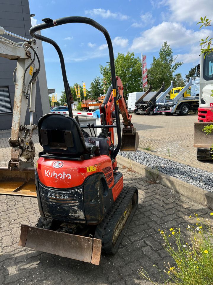 2016 Kubota K008-3 mini excavator rear view 2016 Kubota K008-3 mini excavator rear view