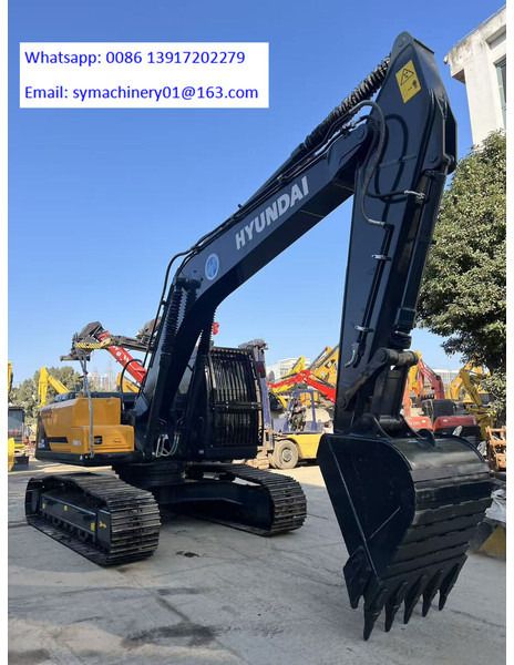 2025 Hyundai HX220HD crawler excavator, side view 2025 Hyundai HX220HD crawler excavator, side view