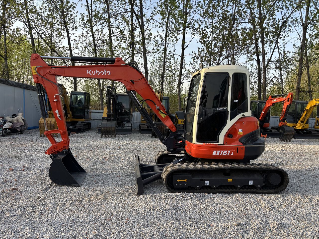 2023 Kubota KX161-3S mini excavator, side profile view 2023 Kubota KX161-3S mini excavator, side profile view