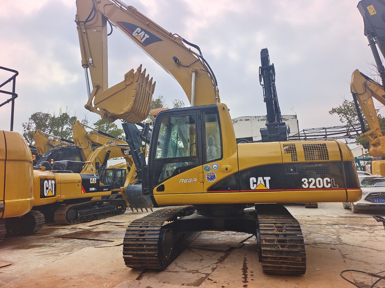 2023 Caterpillar 320CL Raupenbagger, Seitenansicht 2023 Caterpillar 320CL Raupenbagger, Seitenansicht