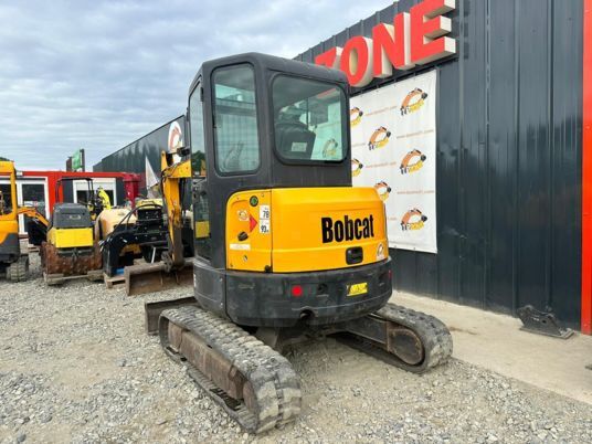 2016 Bobcat E35 mini excavator, rear three-quarter view 2016 Bobcat E35 mini excavator, rear three-quarter view