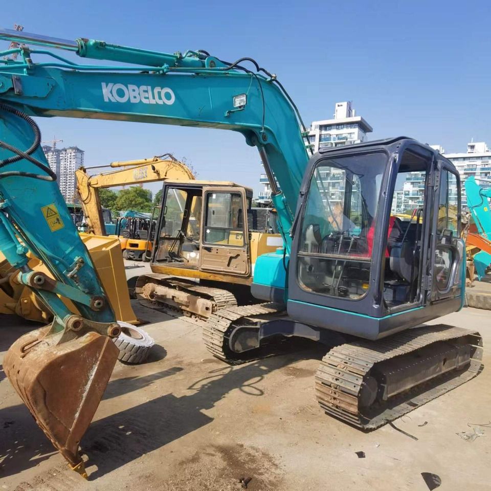 Kobelco SK75 Mini Excavator, side view