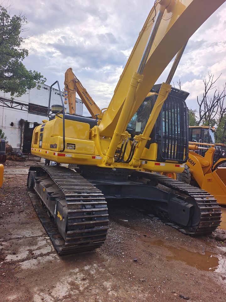 2024 Komatsu PC300-7 crawler excavator, rear three-quarter view 2024 Komatsu PC300-7 crawler excavator, rear three-quarter view