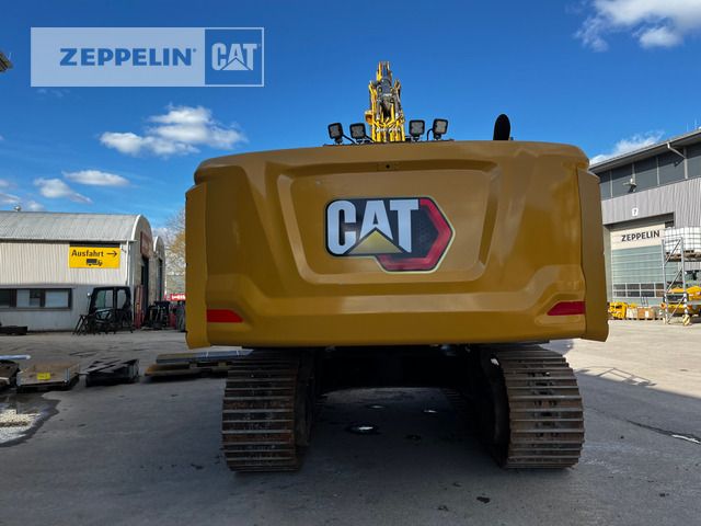 2019 Caterpillar 340-07A crawler excavator rear view 2019 Caterpillar 340-07A crawler excavator rear view