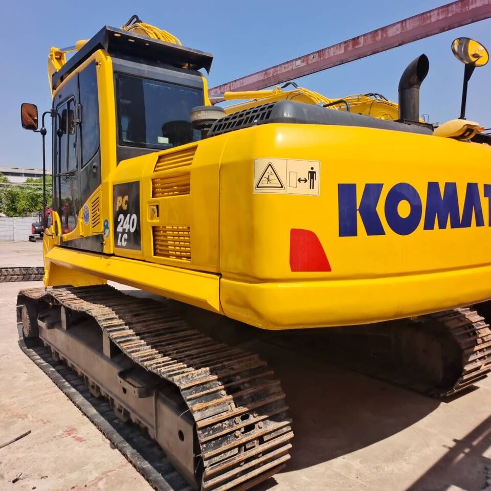2024 Komatsu PC240LC crawler excavator, rear three-quarter view 2024 Komatsu PC240LC crawler excavator, rear three-quarter view