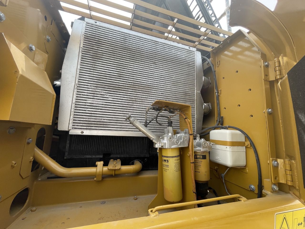 2022 Caterpillar 329D engine compartment view