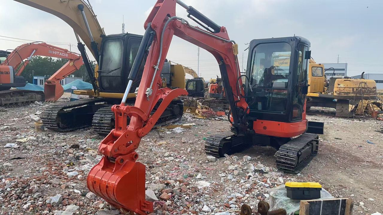 2022 Kubota U35 Mini Excavator, front three-quarter view 2022 Kubota U35 Mini Excavator, front three-quarter view