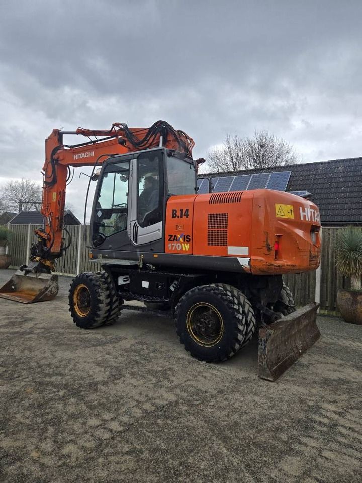 2008 Hitachi Zaxis 170W wheel excavator, rear three-quarter view