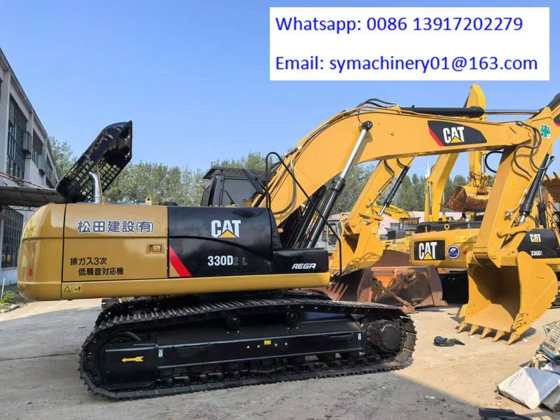 2023 Caterpillar 330D2L crawler excavator side view 2023 Caterpillar 330D2L crawler excavator side view