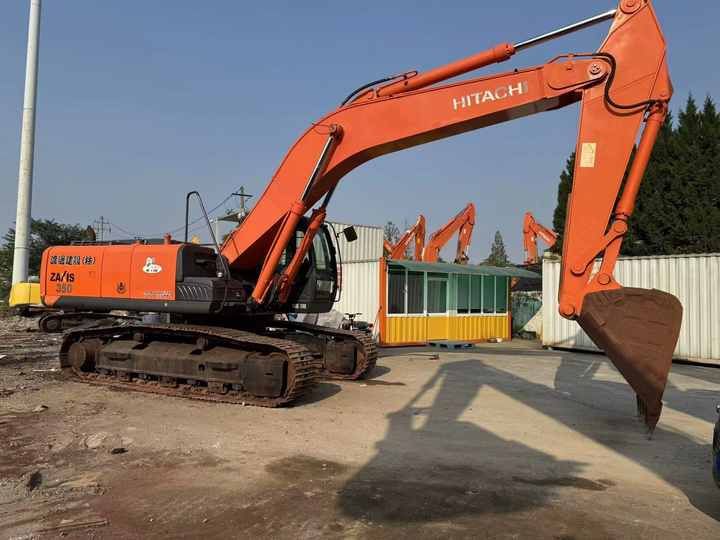 2019 Hitachi ZX350LC-5G crawler excavator, side profile view 2019 Hitachi ZX350LC-5G crawler excavator, side profile view