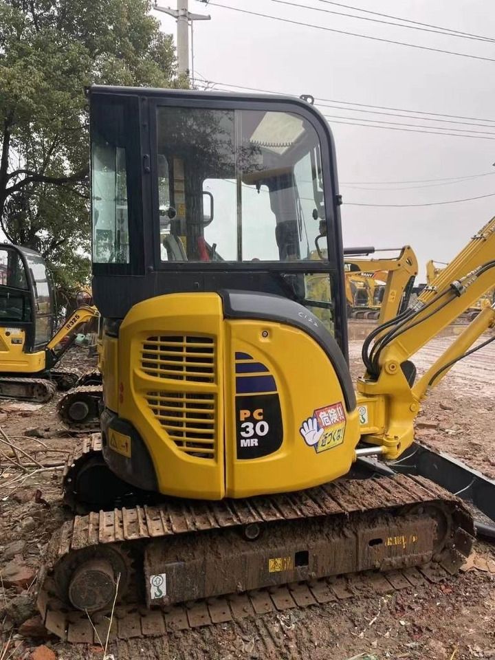 2018 Komatsu PC30 MR mini excavator side view 2018 Komatsu PC30 MR mini excavator side view