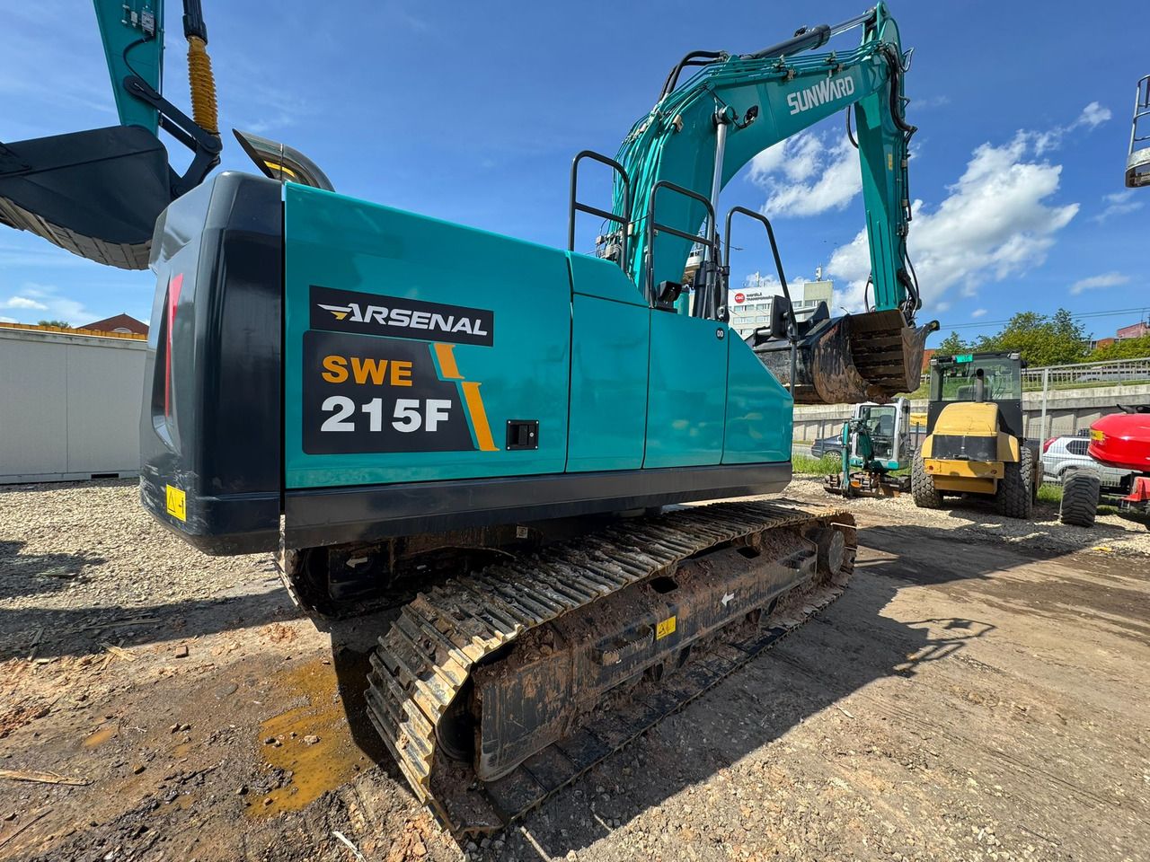 2025 Sunward SWE215F-5A excavator, side view