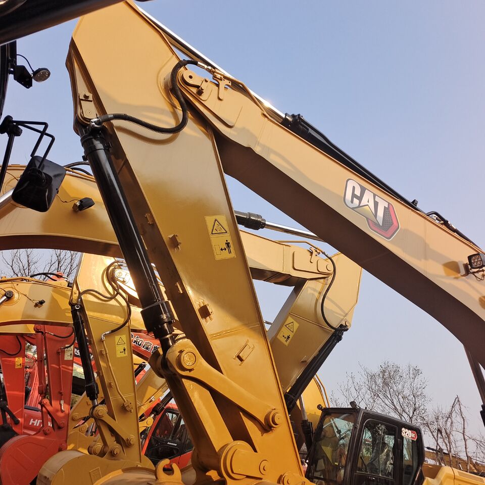 2024 Caterpillar 326GC crawler excavator boom and cab view 2024 Caterpillar 326GC crawler excavator boom and cab view