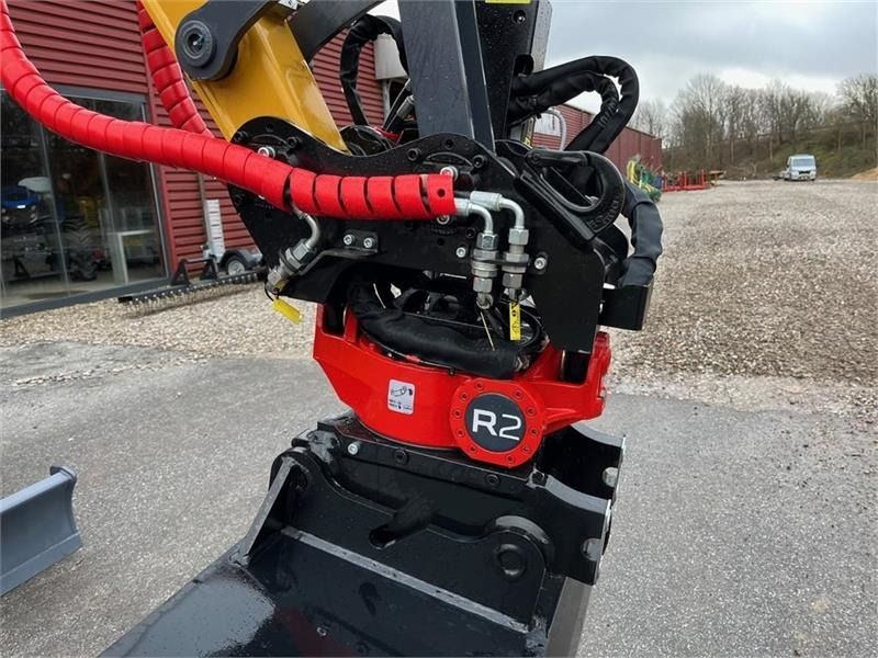 XCMG XE55E crawler excavator attachment detail