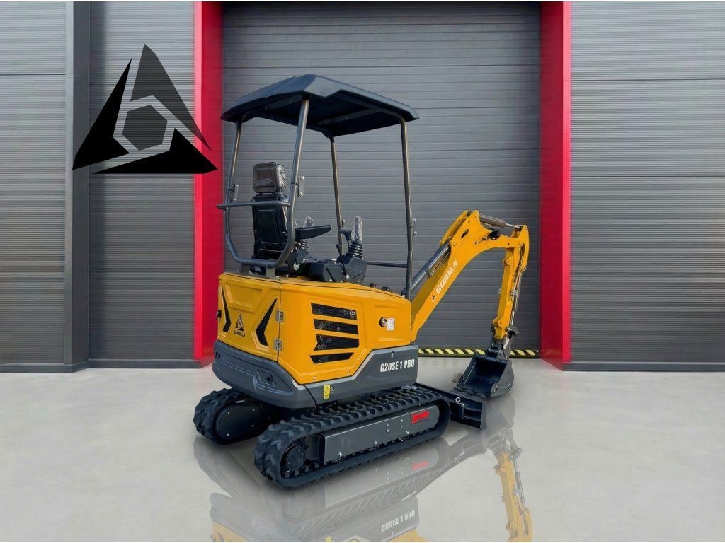 Gorila G20SE I PRO mini excavator, rear three-quarter view Gorila G20SE I PRO mini excavator, rear three-quarter view