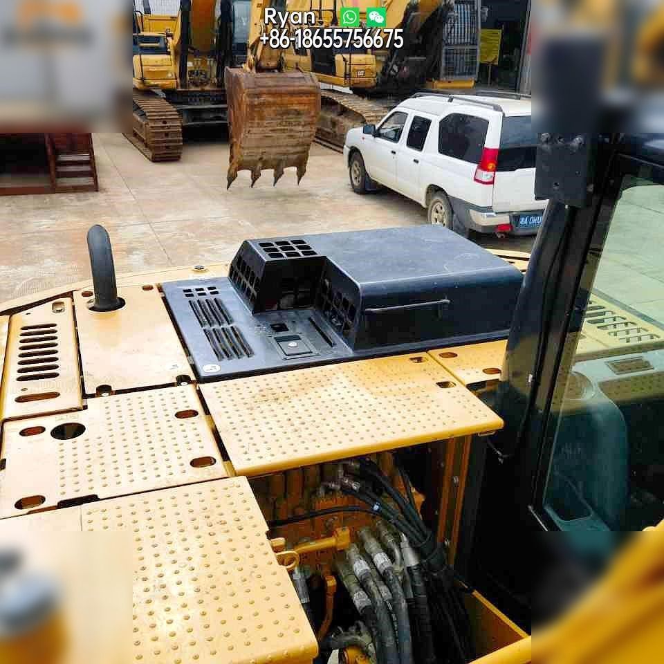 2020 Caterpillar 313D crawler excavator upper deck view