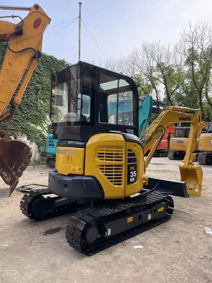 2023 Komatsu PC35MR mini excavator, rear three-quarter view 2023 Komatsu PC35MR mini excavator, rear three-quarter view