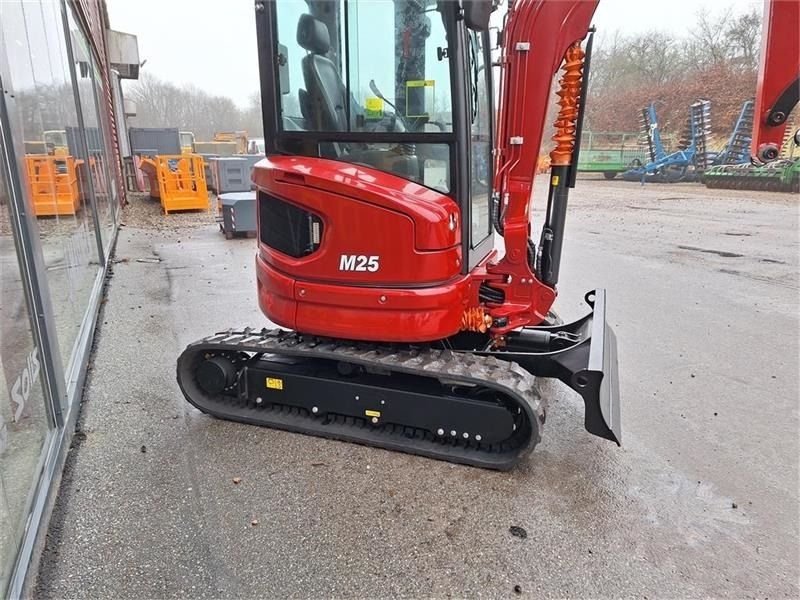 2025 Mole M25 mini excavator, side view 2025 Mole M25 mini excavator, side view