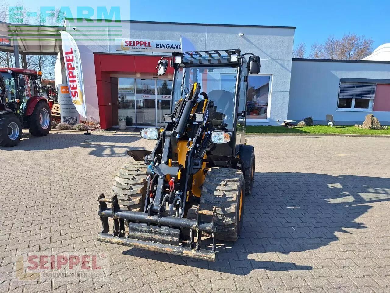 2024 JCB 403PLUS mini excavator, front view 2024 JCB 403PLUS mini excavator, front view