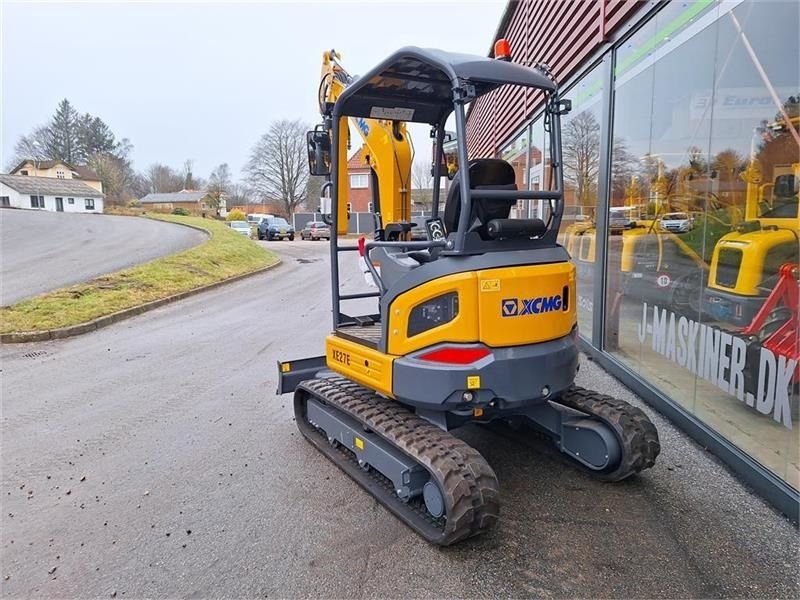XCMG XE27E mini excavator, rear three-quarter view XCMG XE27E mini excavator, rear three-quarter view