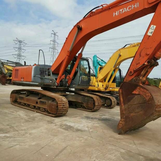 2020 Hitachi ZX350 crawler excavator, side view 2020 Hitachi ZX350 crawler excavator, side view