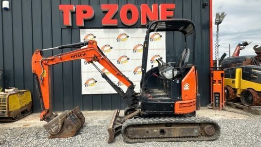 2017 Hitachi ZX26U-5 mini excavator, side profile view