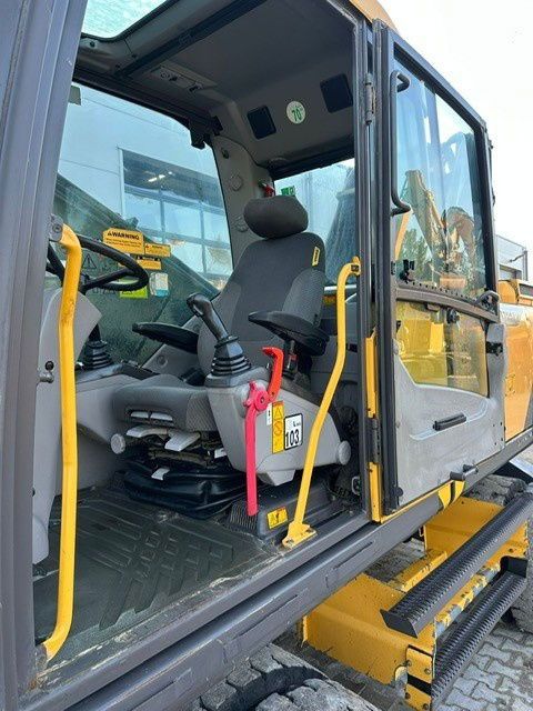 2014 Volvo EW210D material handler cab interior