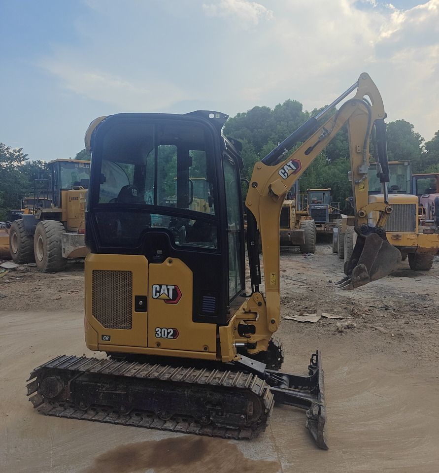 2020 Caterpillar 302CR mini excavator, side profile view 2020 Caterpillar 302CR mini excavator, side profile view