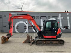 2015 Kubota KX080-4 mini excavator, side view