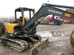 Volvo ECR58D mini excavator, side view Volvo ECR58D mini excavator, side view