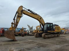 2013 Caterpillar 336EL crawler excavator, side view