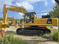 2019 Komatsu PC450-8 crawler excavator, side profile view