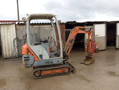 2005 Hitachi FH16.2B mini excavator, side view 2005 Hitachi FH16.2B mini excavator, side view