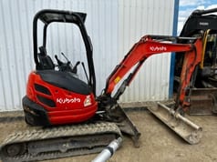 2014 Kubota U25-3 mini excavator, side view 2014 Kubota U25-3 mini excavator, side view