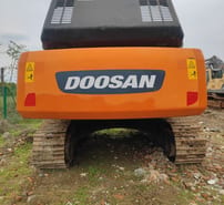 2017 Doosan DX420LC-7 crawler excavator rear view 2017 Doosan DX420LC-7 crawler excavator rear view