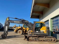 2019 Volvo ECR235EL crawler excavator side view 2019 Volvo ECR235EL crawler excavator side view