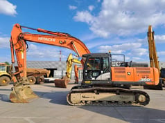 2017 Hitachi ZX350LC-6 crawler excavator, side profile view