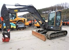 2017 Volvo ECR88D crawler excavator, side view