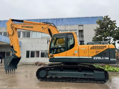 2022 Hyundai 220LC-9S crawler excavator, side view