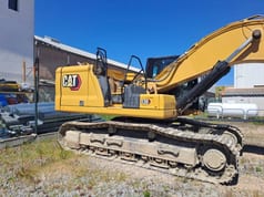 2021 Caterpillar 330 crawler excavator, side view