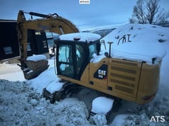 2019 Caterpillar 320 excavator, side view 2019 Caterpillar 320 excavator, side view