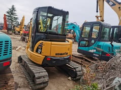 2018 Komatsu PC40 MR mini excavator, rear three-quarter view