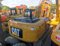 2023 Caterpillar 325C crawler excavator, rear three-quarter view 2023 Caterpillar 325C crawler excavator, rear three-quarter view