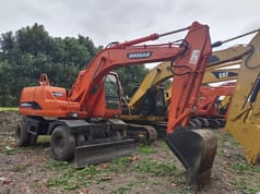 2018 Doosan DH150W-7 wheel excavator, side view 2018 Doosan DH150W-7 wheel excavator, side view