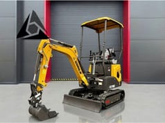 2026 Gorila G12 PRO2 mini excavator, side view