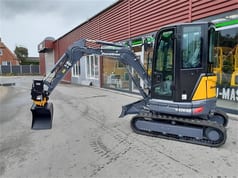 2024 Eurotrac HE26-ER mini excavator, side view 2024 Eurotrac HE26-ER mini excavator, side view