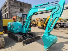 2020 Kobelco SK60-8 mini excavator, side view 2020 Kobelco SK60-8 mini excavator, side view